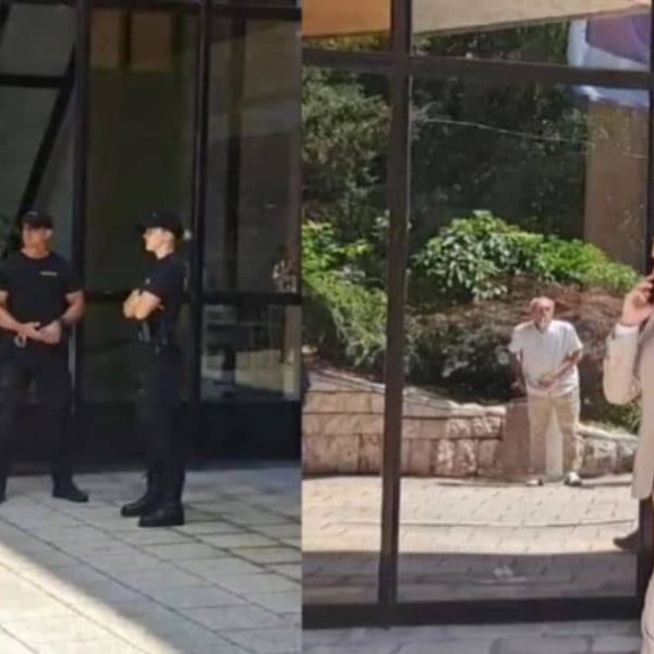 Zbog zmije otkazana sjednica Doma naroda Parlamenta FBiH, delegati napustili salu