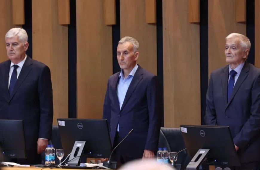 Padaju maske: Bruka i sramota u Parlamentu BiH i “bježanija” HDZ-a!