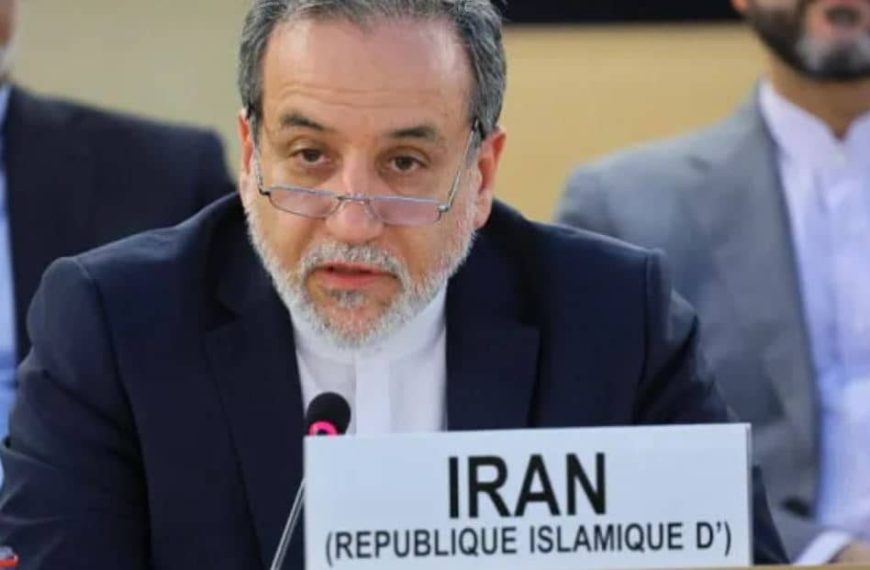 Iranski šef diplomatije otkrio da se sastaje s Putinom nakon američkog napada: “Iran se neće povući i spremni smo na odgovor”