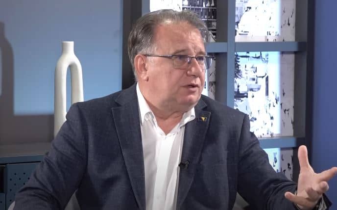 Nermin Nikšić nakon što je posjetio Banja Luku: “Ako će tamo biti premijer Višković, zašto ići na sastanak? U svemu se može tražiti politizacija”