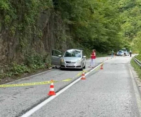 Tragedija u BiH: U automobilu na koji je pala stijena bili otac i kćerka, djevojka imala 33 godine