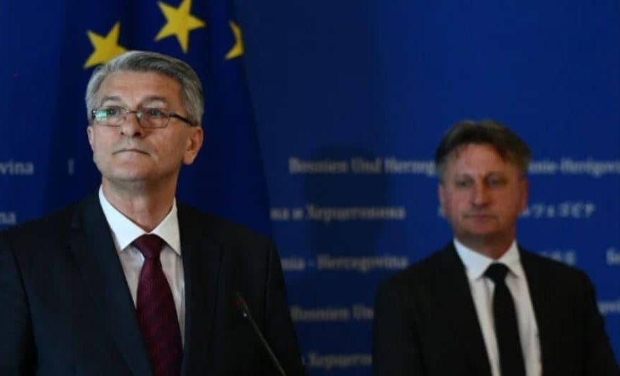Mehmedović i Emrić podnijeli krivične prijave protiv Ćuluma i Krišto: Zatražili pritvor za direktora SIPA-e