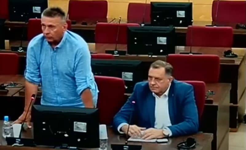 Pogledajte snimak ročišta u Sudu BiH na kojem je Dodiku ukinut pritvor