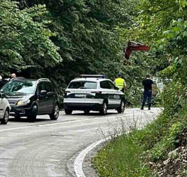 Teška saobraćajna nesreća a magistralnom putu M-18, jedna osoba poginula