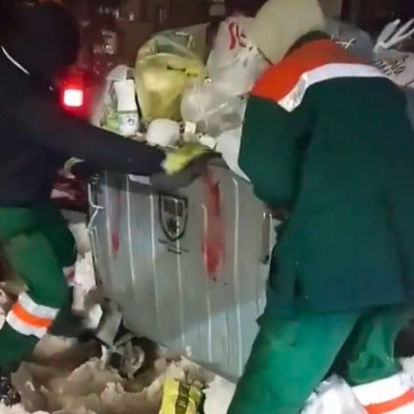 Vapaj komunalaca iz Sarajeva: “Evo objavite snimak kako se radnici jadni muče da bi…