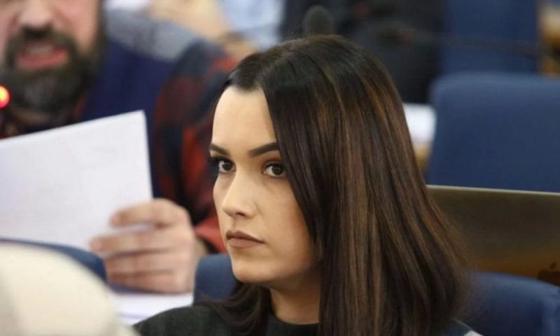 Emotivno obraćanje Arijane Memić: Napuštam Klub NiP-a. Niko se neće poigravati sa mojom porodicom i sa mnom