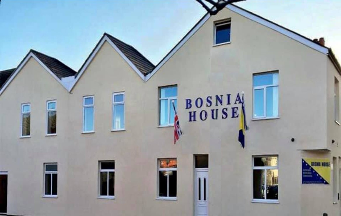 PRIČA IZ DIJASPORE KOJA OČARAVA “Bosanska kuća” u Velikoj Britaniji otvara vrata sirijskim izbjeglicama!