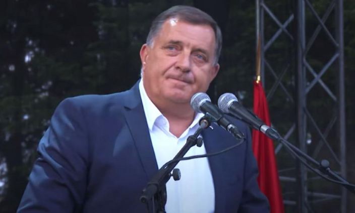 Poziv Miloradu Dodiku da se izvini dijaspori: “Ako se inat probudi mogu se i oni angažovati da ga isprate u političku penziju”