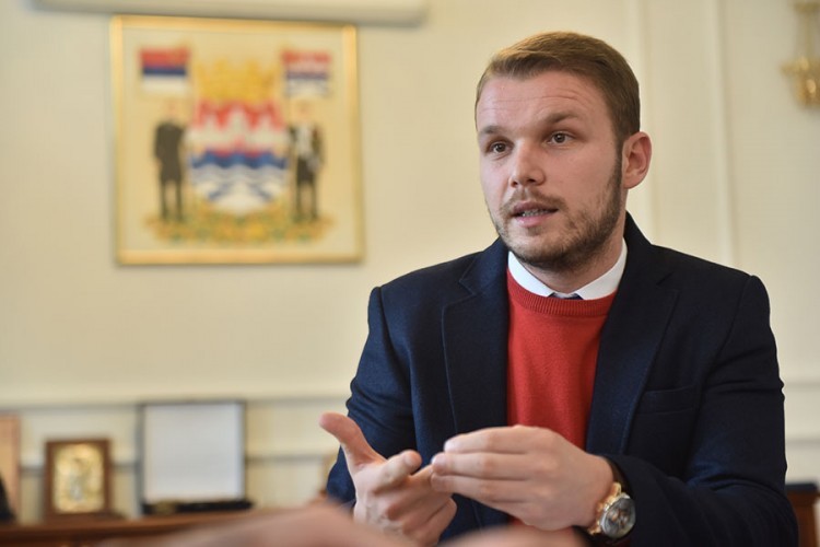 Draško Stanivuković se oglasio nakon što je izazvao kontroverzni skandal: “Oštro odbacujem klevete i optužbe SNSD-a”