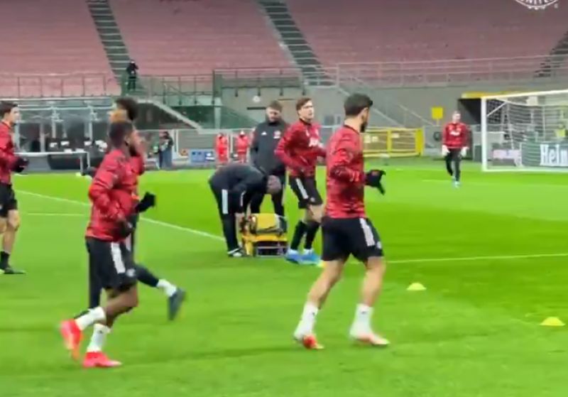 Igrači Manchestera i Milana se zagrijavali uz Ibrahimovićevu najdražu pjesmu “Jutro je”