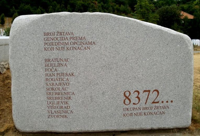 Tuka, Džumhur, Džeko, Nurkić i drugi bh. sportisti odali počast žrtvama genocida u Srebrenici