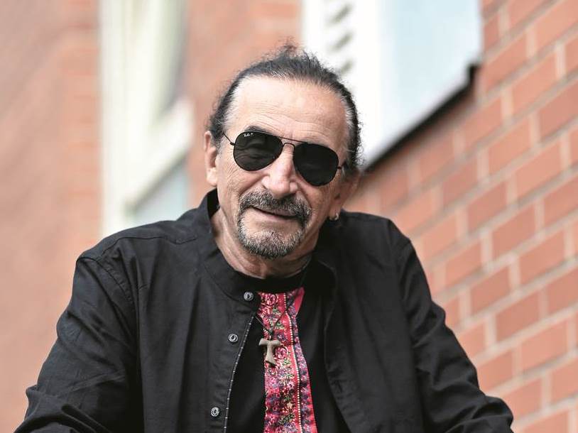 Željko Bebek: Otišao sam iz Bijelog Dugmeta jer nisam htio pjevati “Ravna ti je Jugoslavija”