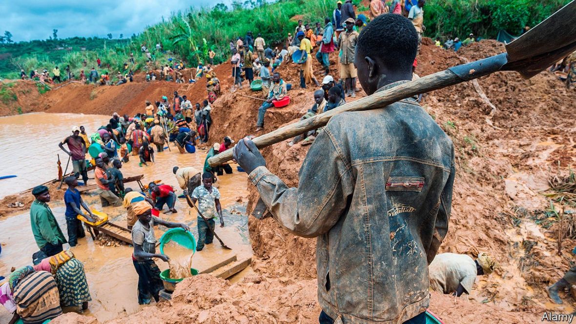 Zlatna groznica trese Kongo: Otkrivena planina na kojoj 90 posto tla čini zlato!