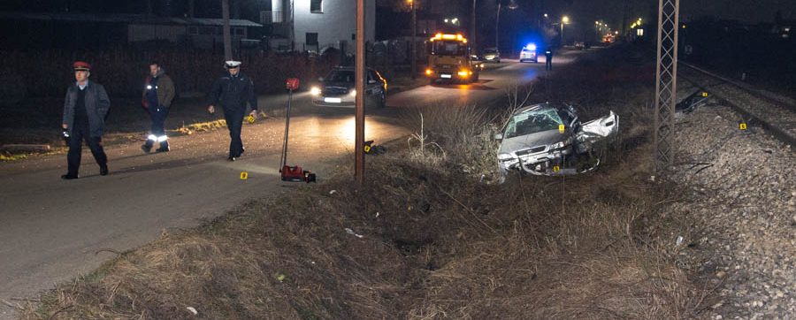 U sudaru voza i automobila smrtno stradala žena