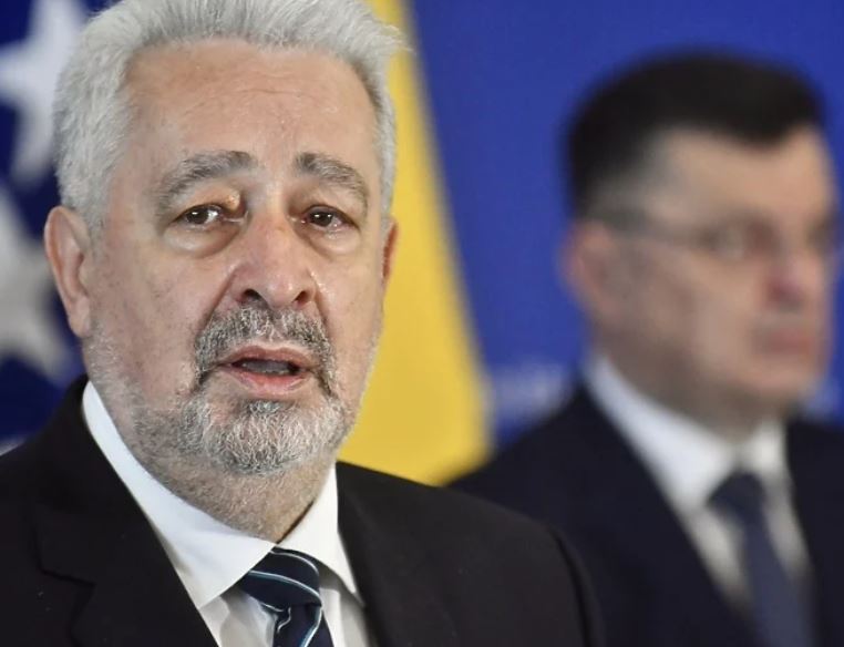 Premijer Crne Gore Zdravko Krivokapić o genocidu: “Nemojte mi zamjeriti, moram reći da se žrtve koriste u političke svrhe”
