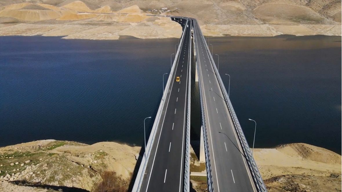 Pogledajte kako izgleda: Erdogan otvorio jedan od najdužih mostova u Turskoj